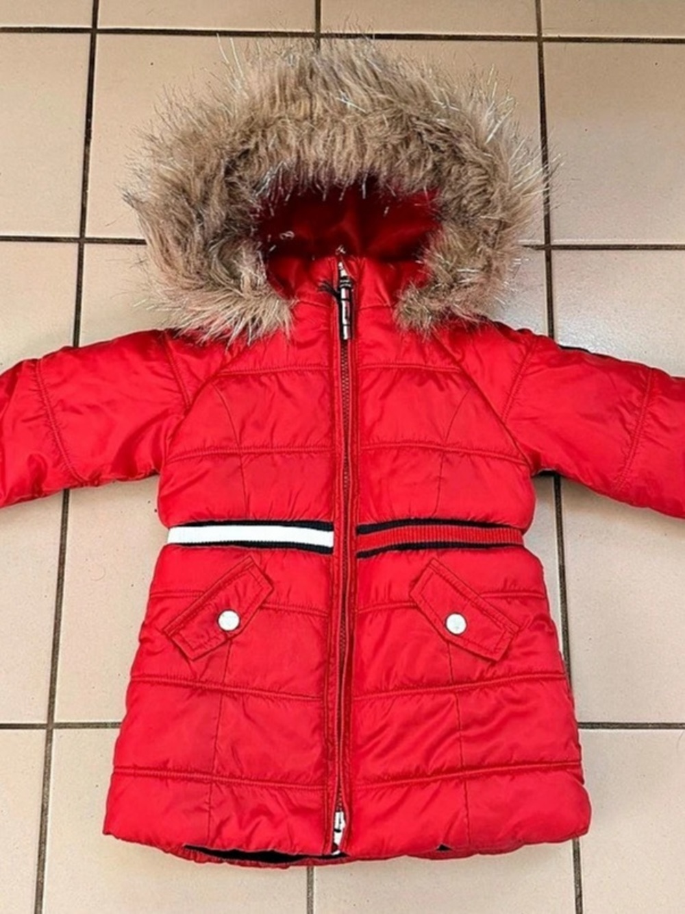 Tommy Hilfiger Girls Faux Fur Hood Puffer Jacket Girls Red Faux Fur Hood Puffer